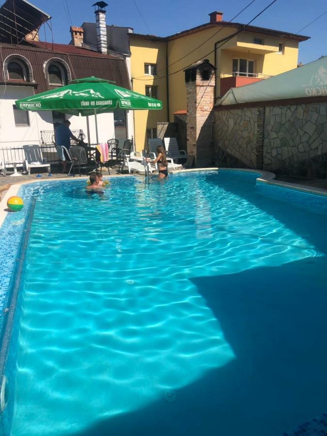 Hotel White House Kurdzhali Ngoại thất bức ảnh