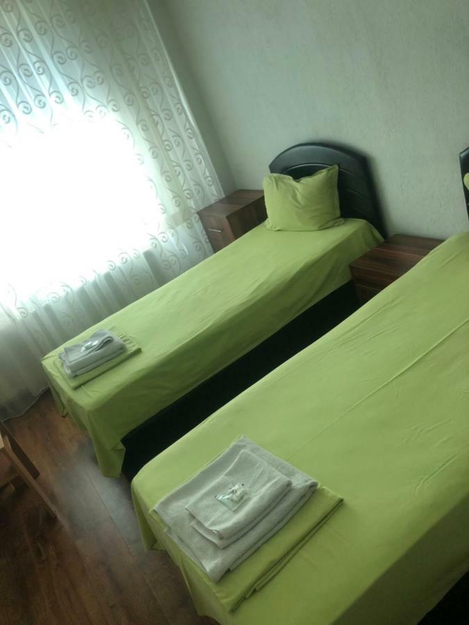 Hotel White House Kurdzhali Ngoại thất bức ảnh